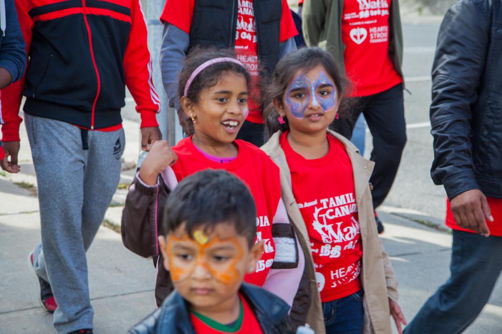 Kids-Participate-in-the-Walk-2014